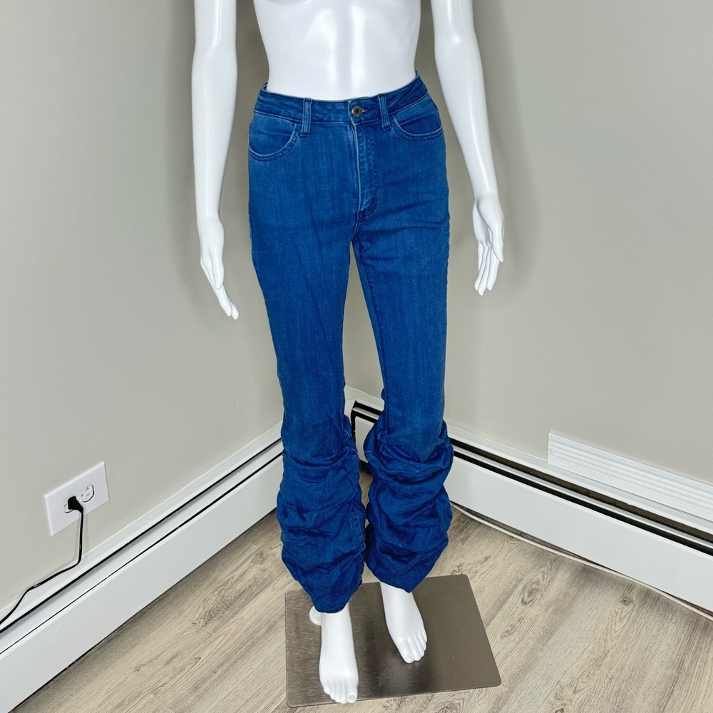 Akira jeans size (5)